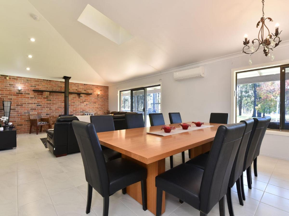 Blaxlands Homestead - Nothing Is Closer Opposite Hope Estate With Wifi And Pool Plus Fireplace Pokolbin Exteriör bild