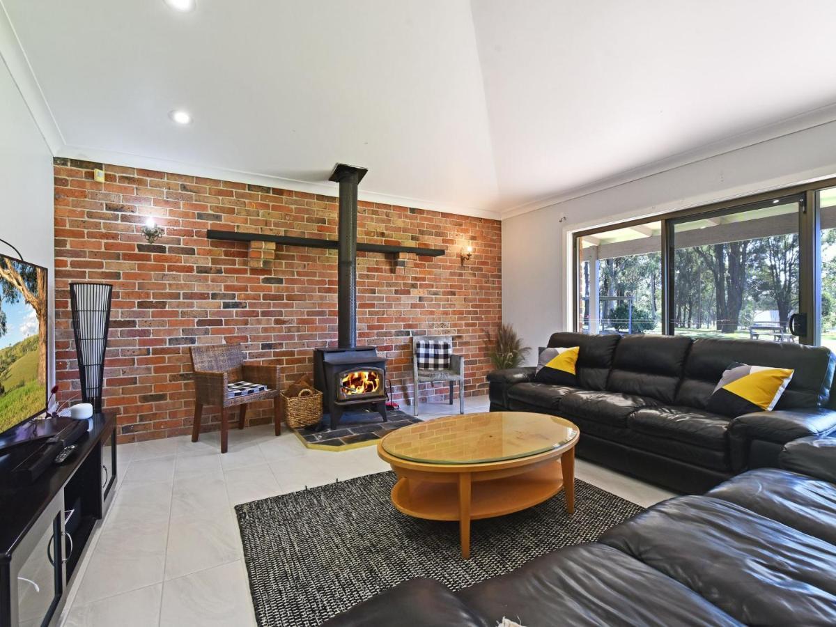 Blaxlands Homestead - Nothing Is Closer Opposite Hope Estate With Wifi And Pool Plus Fireplace Pokolbin Exteriör bild