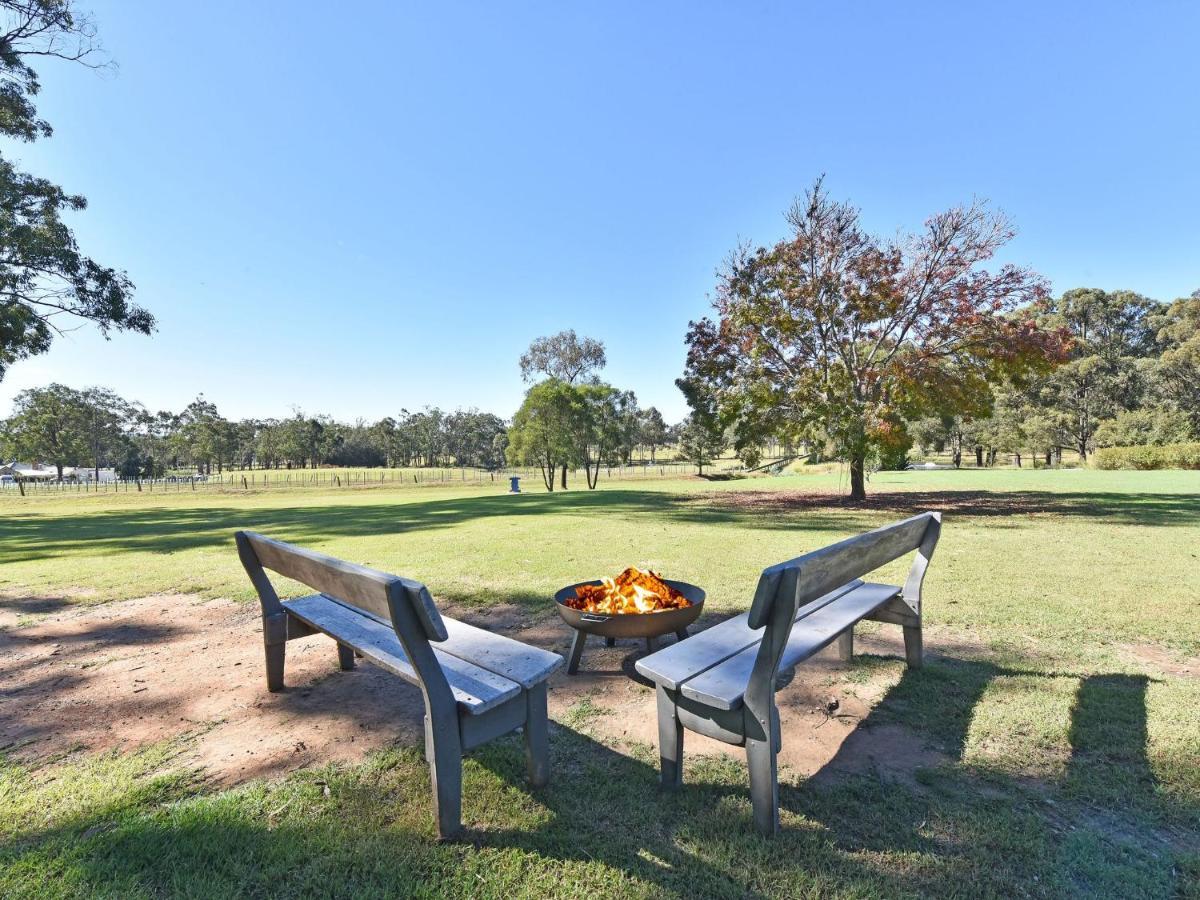 Blaxlands Homestead - Nothing Is Closer Opposite Hope Estate With Wifi And Pool Plus Fireplace Pokolbin Exteriör bild
